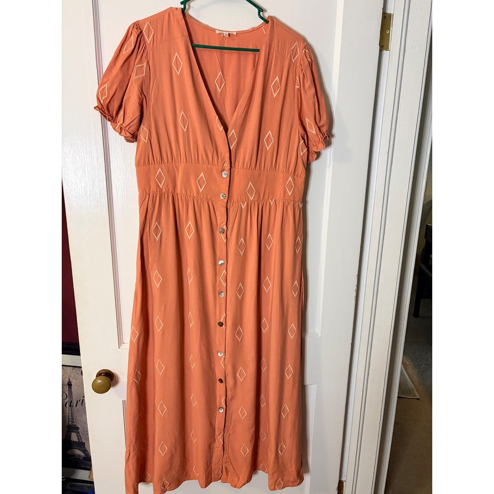 Baevely pink Embroidered Diamond Midi Dress V-Neck Button Front Boho L BD4370